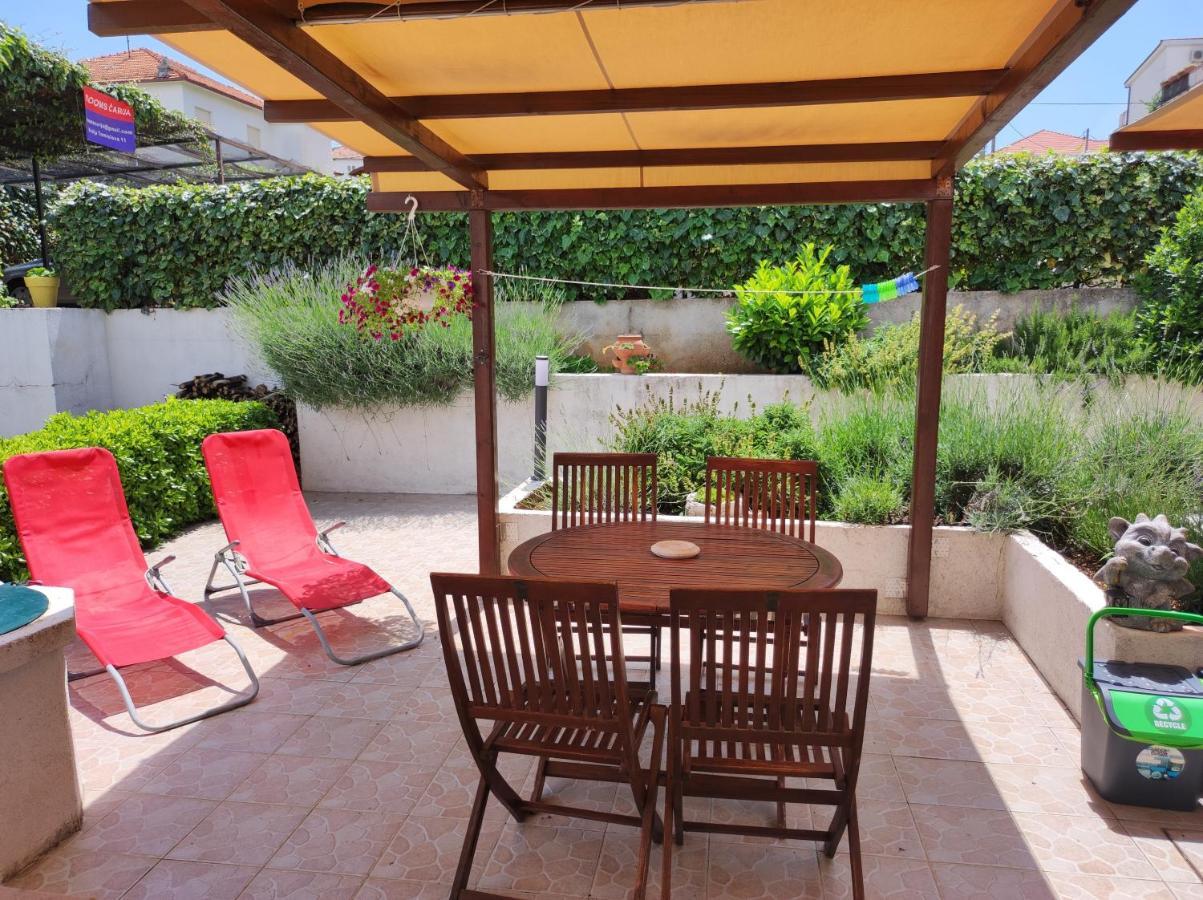 טרוגיר Rooms Carija מראה חיצוני תמונה