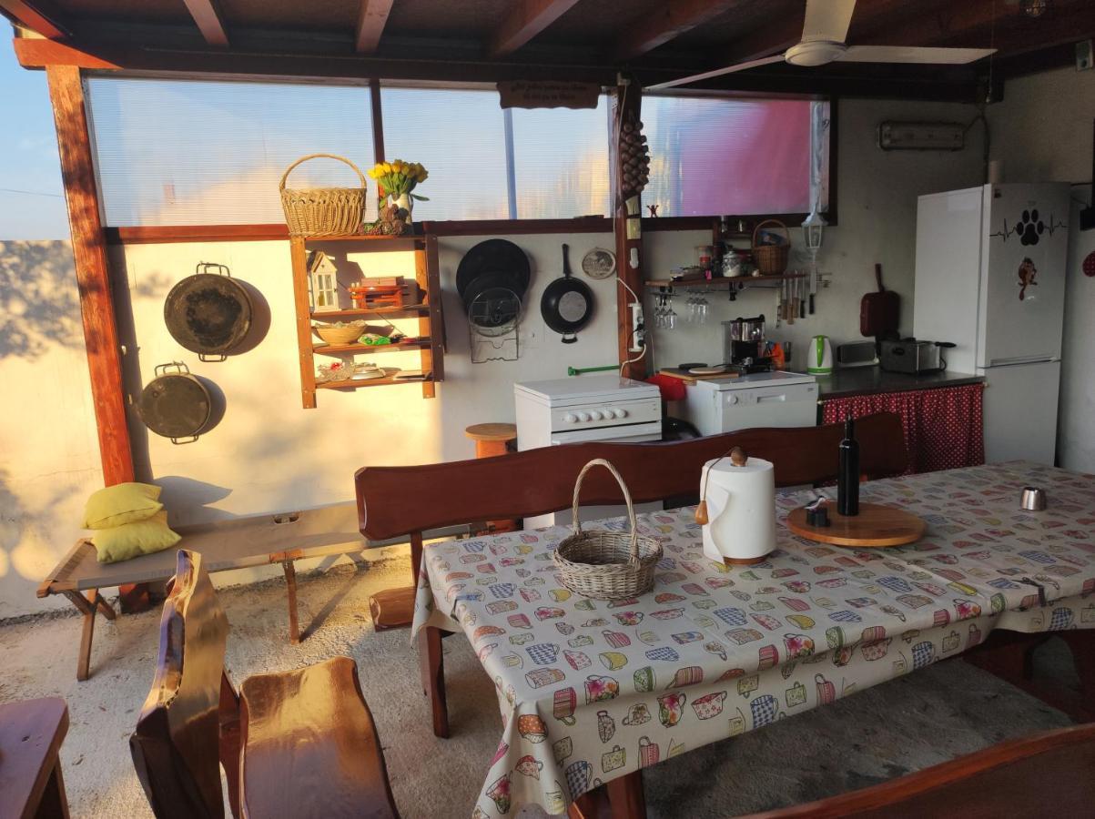 טרוגיר Rooms Carija מראה חיצוני תמונה